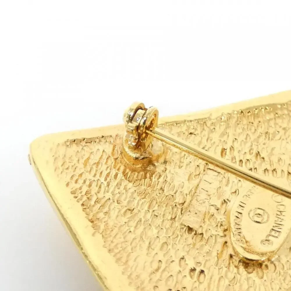 CHANEL Gold Brooch
